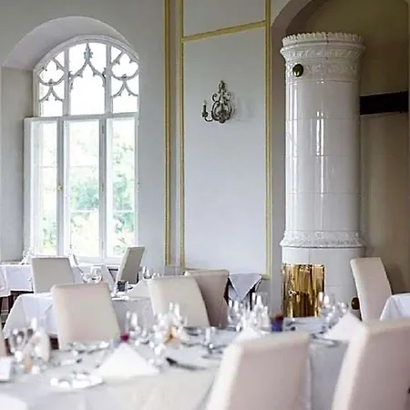 Schloss Gamehl 3* Benz (Nordwestmecklenburg)